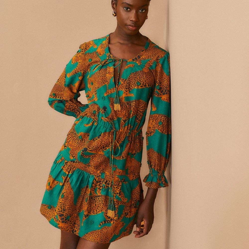 Green Artsy Leopards Long Sleeve Mini Dress